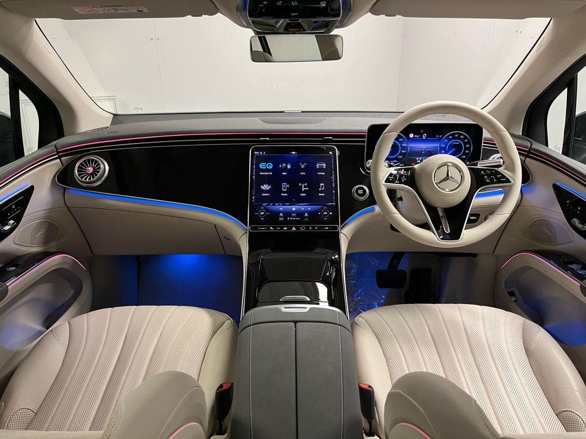 EQS SUV dashboard with ambient lighting
